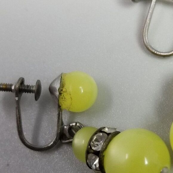Vintage Bright Yellow Moonglow Dangle Clip On Earrings, Rhinestone, Estate - Picture 4 of 6